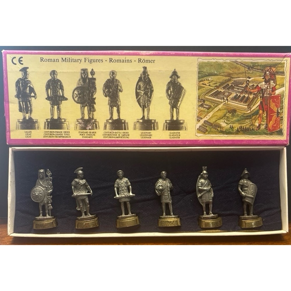 Vintage Winter Productions LTD Roman Military Figures‎